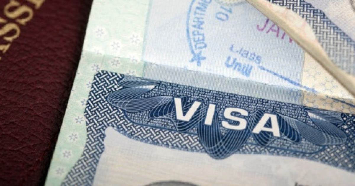 ЕС планирует отменить безвизовый режим для граждан США и Канады