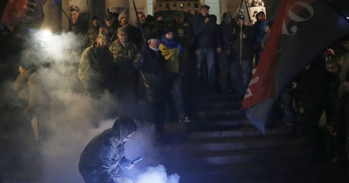 Сутички правоохоронців із протестувальниками на Майдані в Києві_2 / © УНІАН
