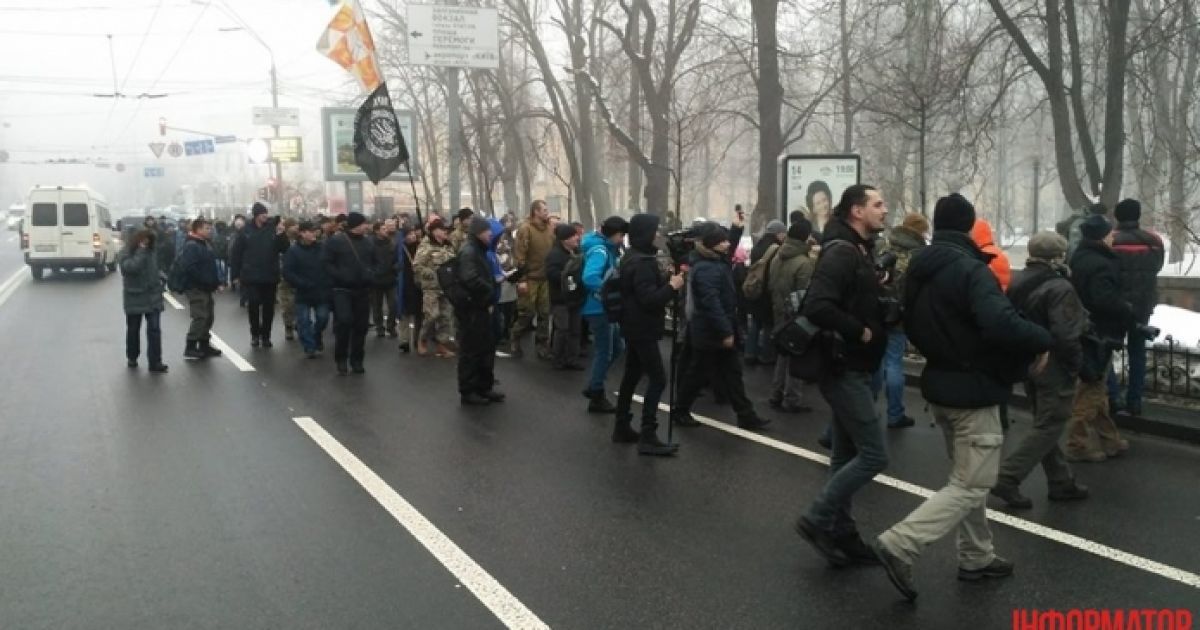 біля пам'ятника Шевченку в Києві_1 / © Информатор