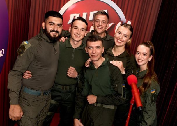 "Ліга Сміху. Волонтерський десант 2"