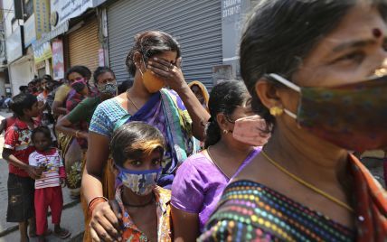 В Индии зафиксировали более 40 тысяч случаев "черной плесени": что известно