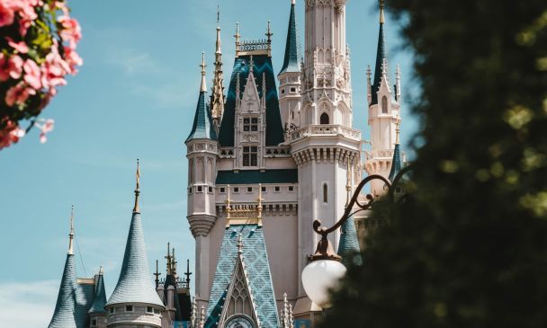  / © unsplash.com/John-Mark Kuznietsov