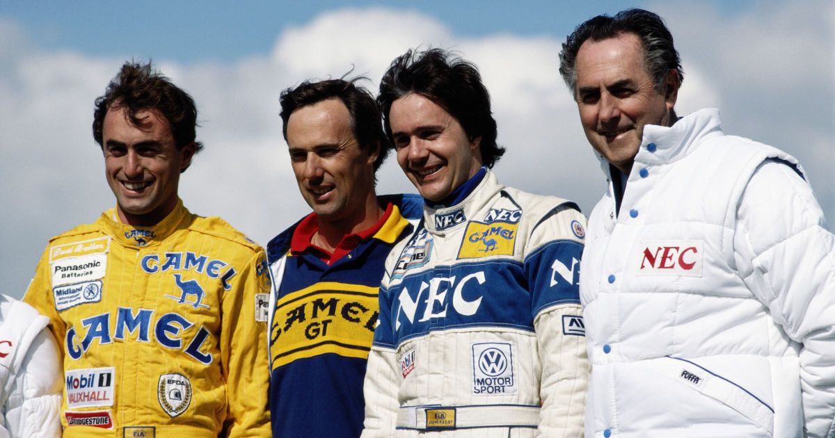 Гари Брэбем с отцом (справа)