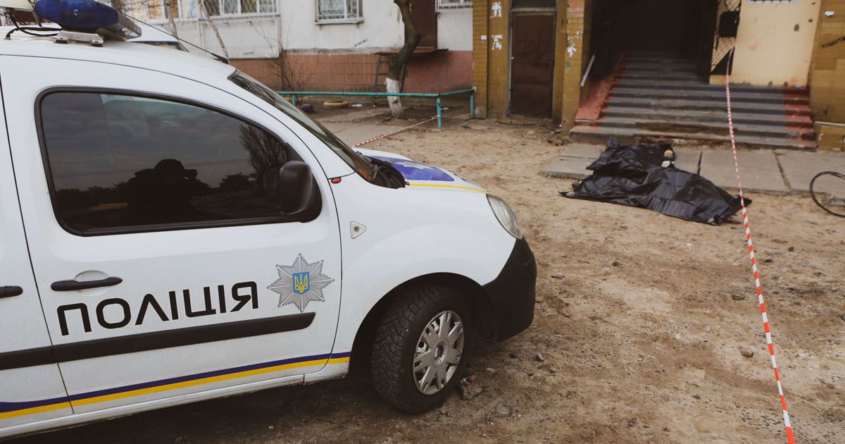 У Києві з багатоповерхівки викинувся боєць Нацгвардії - ЗМІ