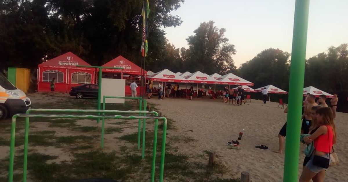 Стали відомі подробиці кривавої стрілянини на пляжі у Полтаві