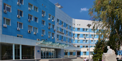В Институте Шалимова проводят следственные действия по подозрению во взяточничестве трансплантолога – источники