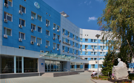В Інституті Шалімова проводять слідчі дії через підозру у хабарництві трансплантолога – джерела