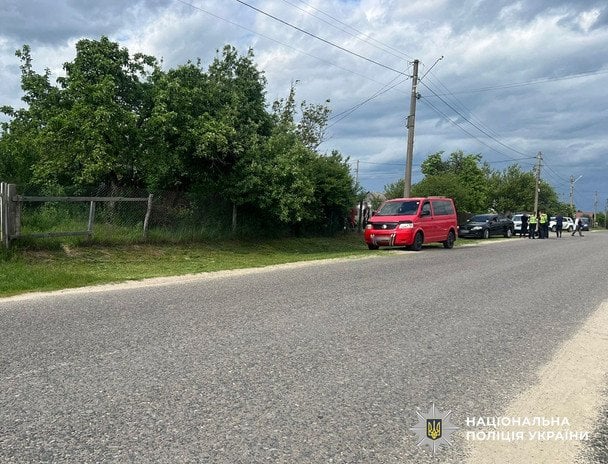 На Житомирщині 13-річний мотоцикліст збив на смерть маленьку дитину
