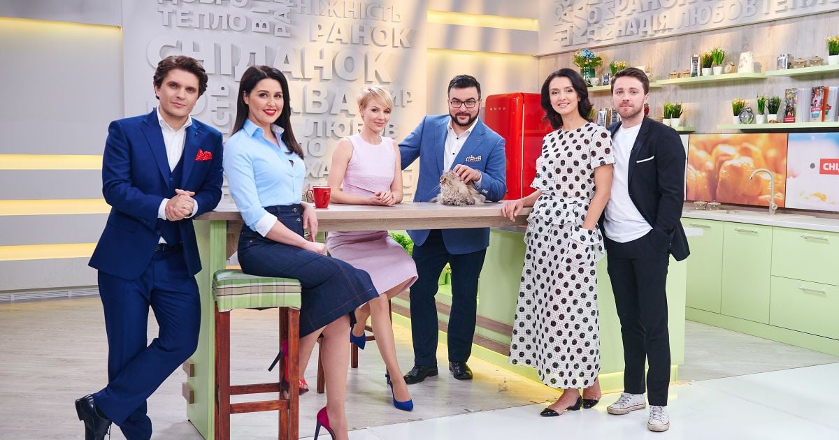 ведучі Сніданку_5 / © пресс-служба канала "1+1"