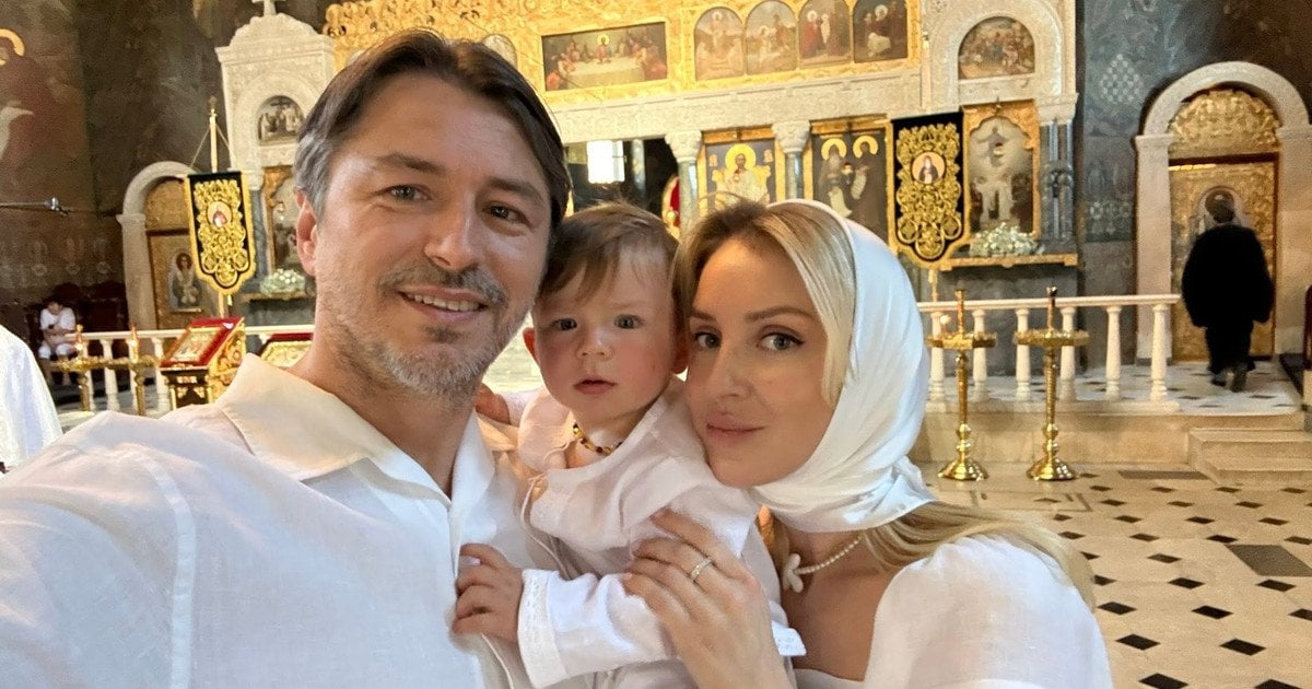 Сергей Притула с женой и сыном
