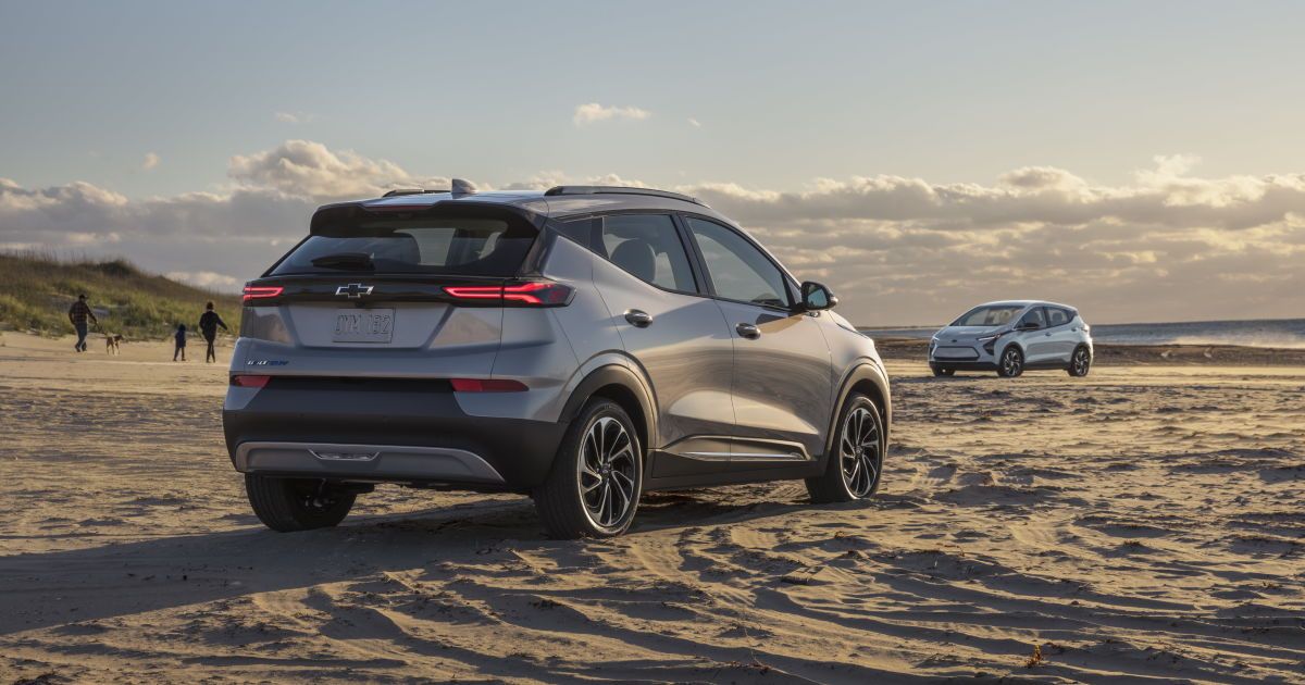 General Motors представила два новых электромобиля Chevrolet: названа их цена