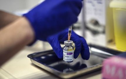 В Великобритании зафиксировали 19 смертей от тромбоза после вакцинации AstraZeneca