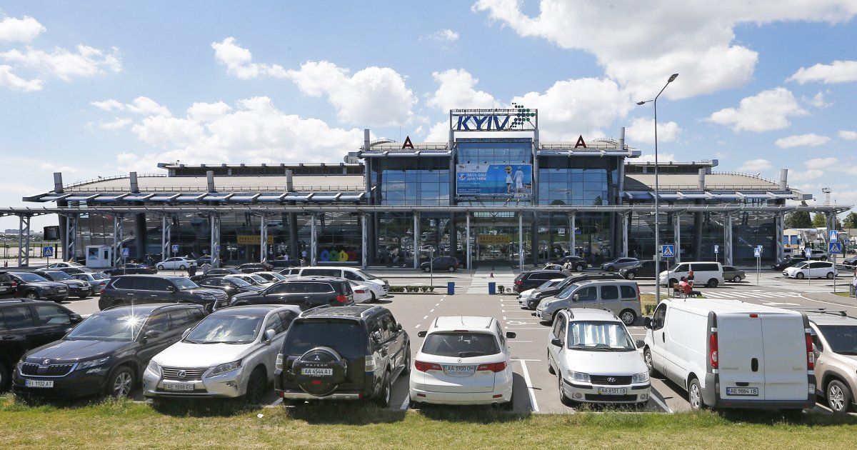 В аеропорту "Київ" перенесли на невизначений термін черговий рейс до Грузії