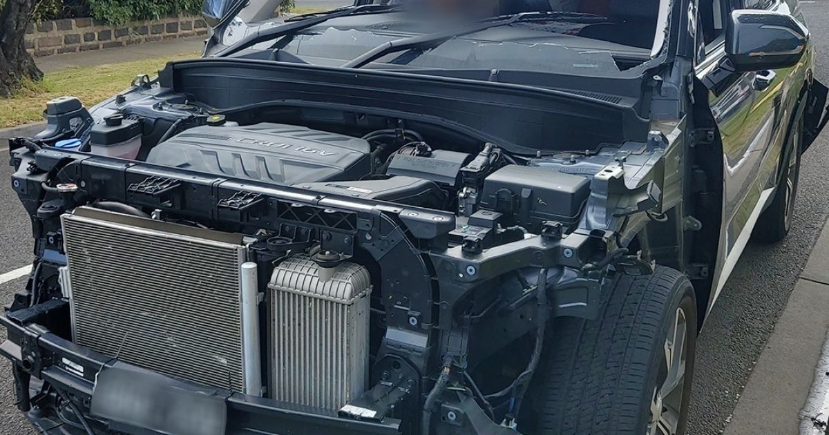 Упіймали за кермом "половини машини": жінка шокувала станом свого авто (фото)
