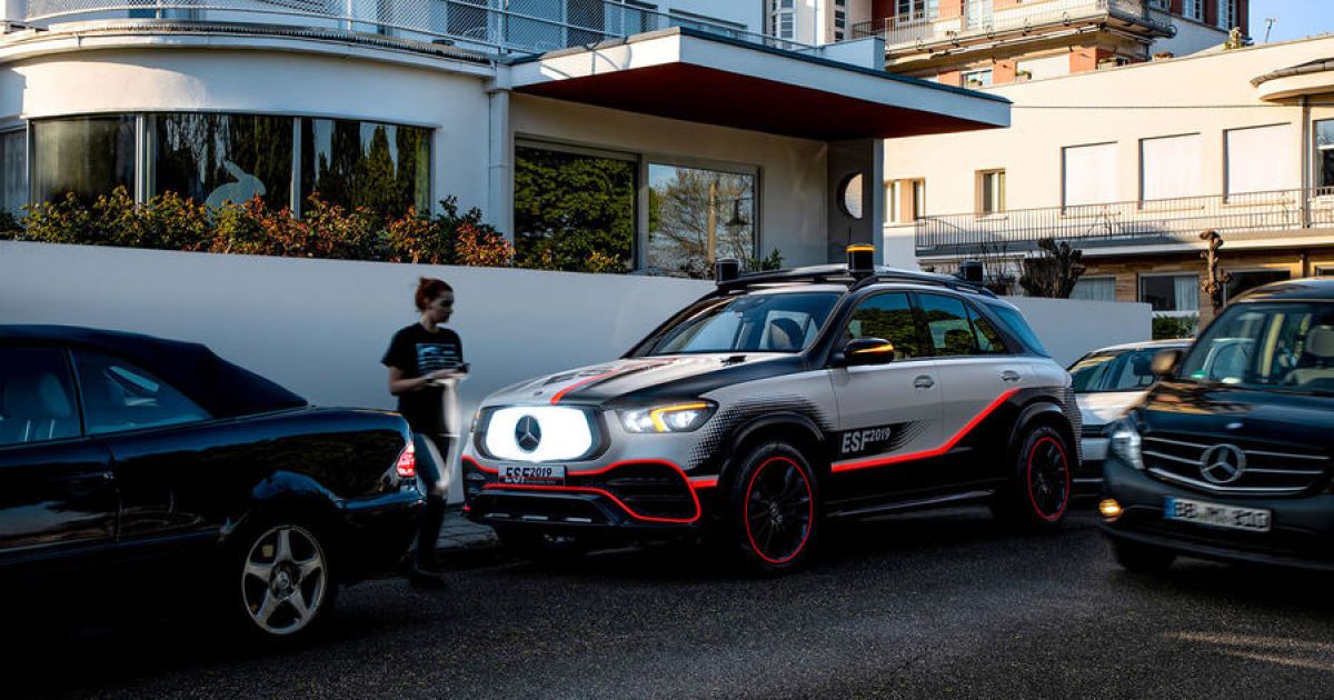 Mercedes-Benz ESF_7 / © AutoCar