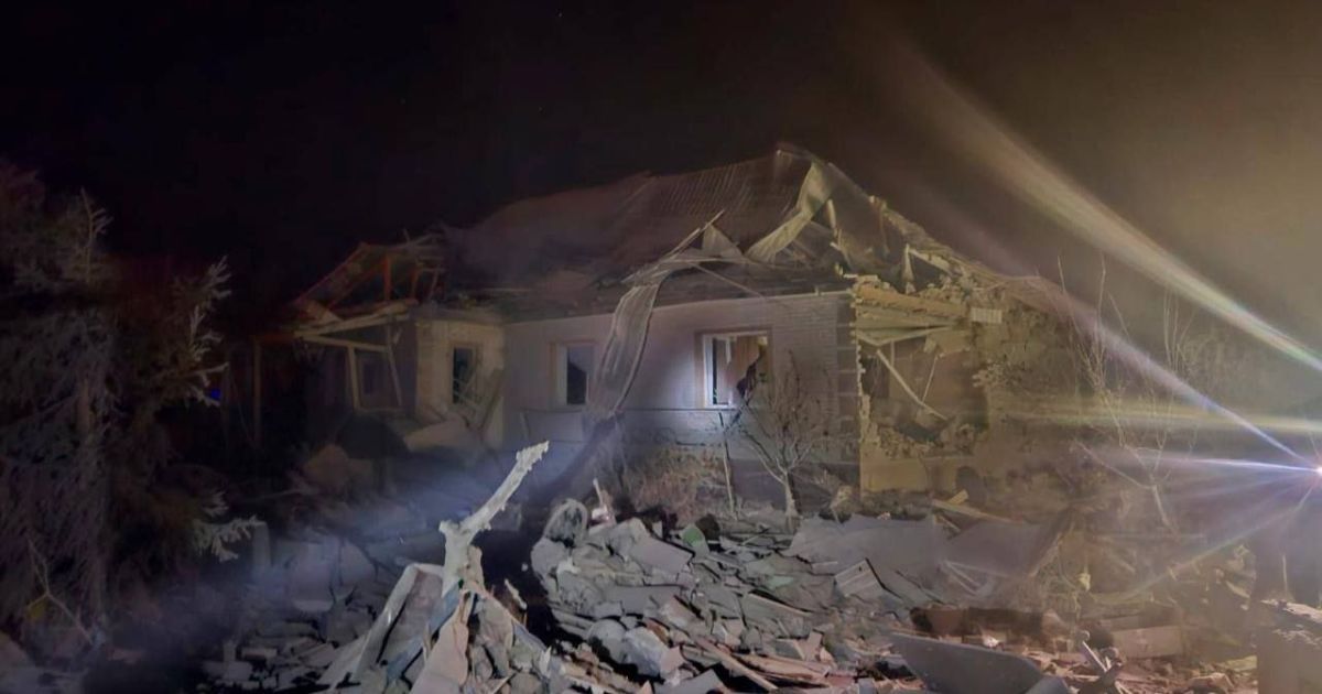 На місці ракетного удару