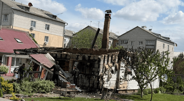 Залишилися лише спогади і попіл: на Київщині росіяни зруйнували дім полеглого героя