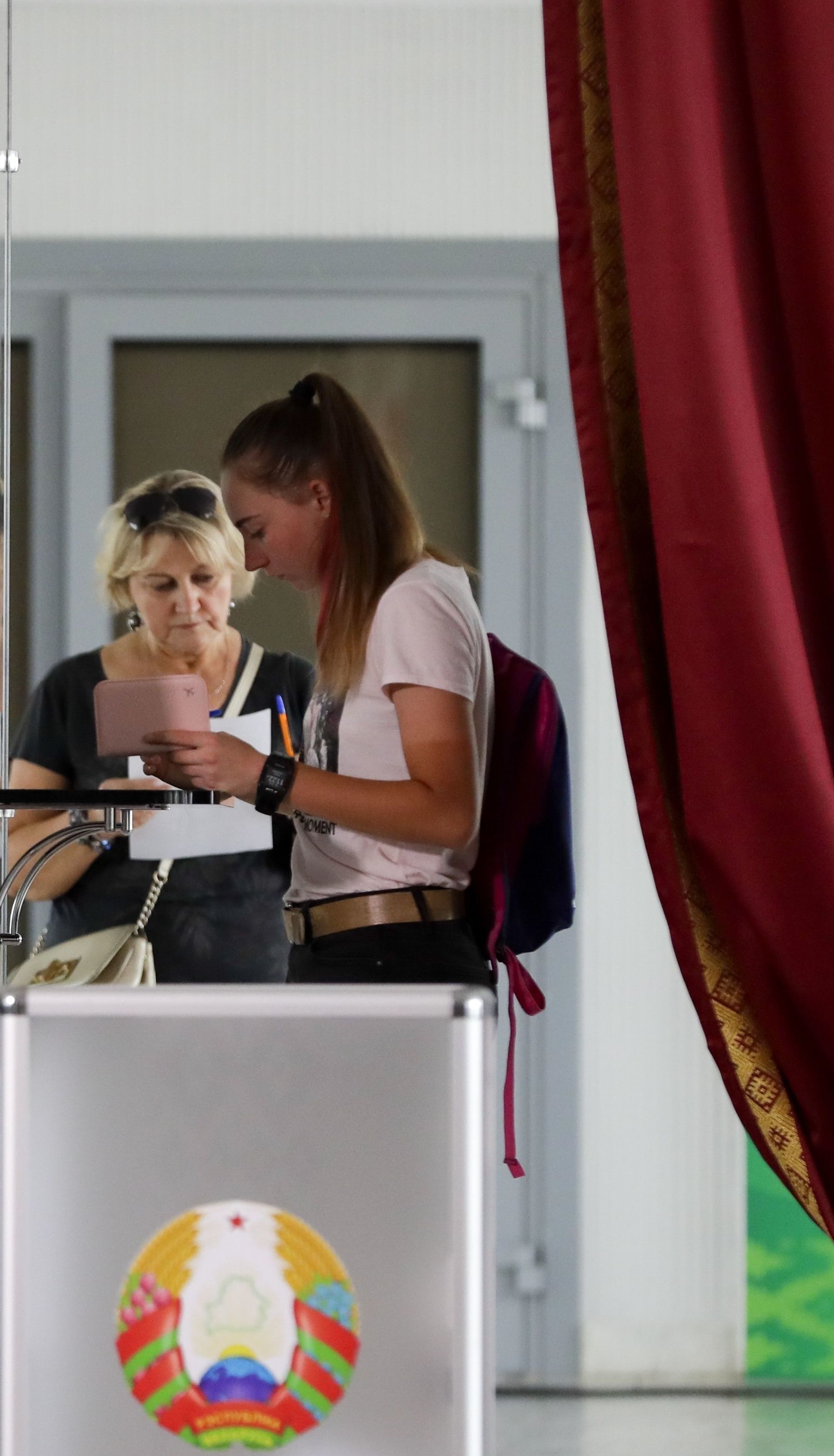 Кандидати в президенти Білорусі мають намір оскаржити результати виборів