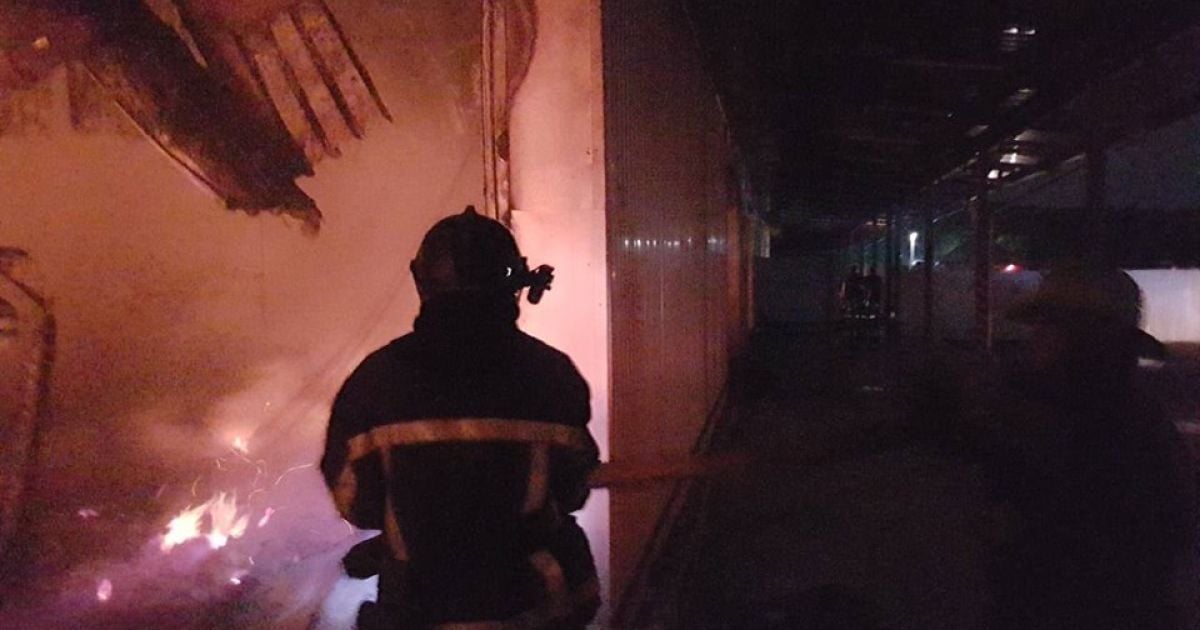 Пожежа у Новій пошті Мукачево 24.08.2018_7 / © Управління ДСНС України у Закарпатській області