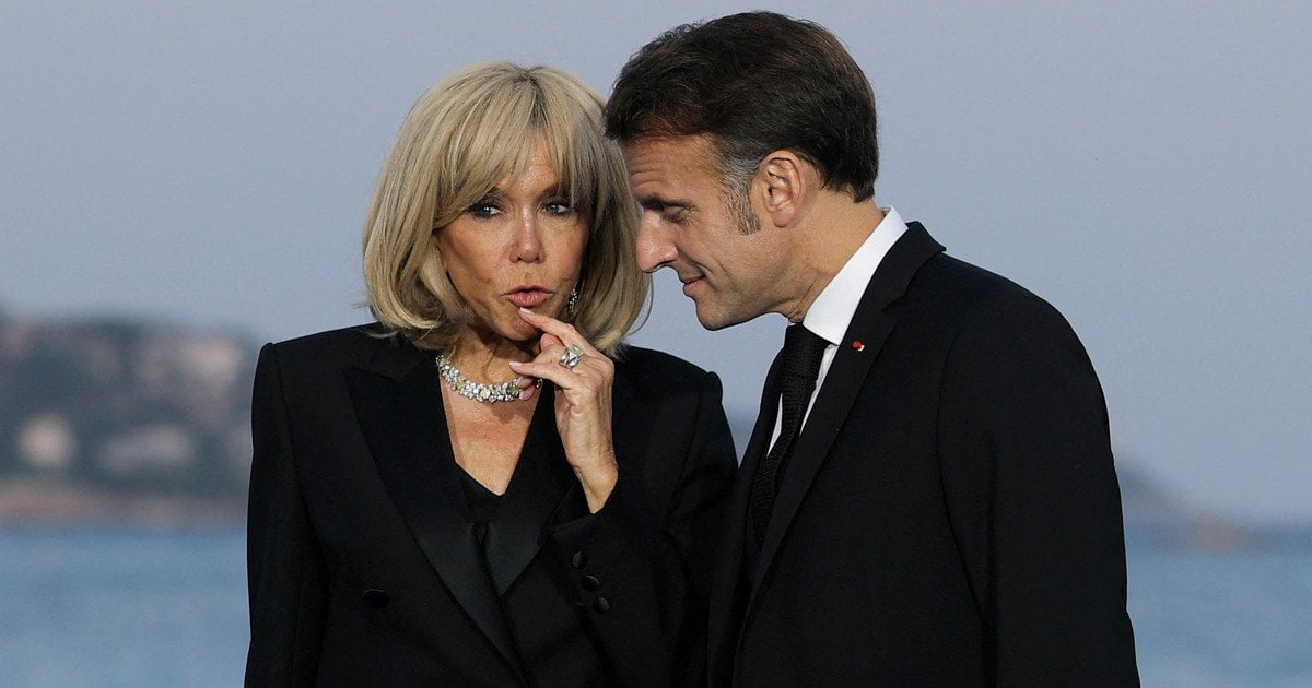 Первая леди Франции Брижит Макрон с мужем