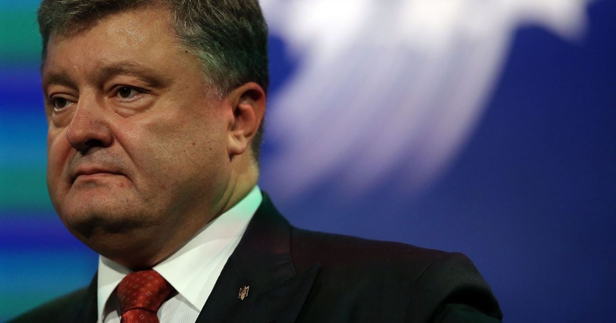Порошенко написал гневные письма Яценюку, Шокину и Сытнику