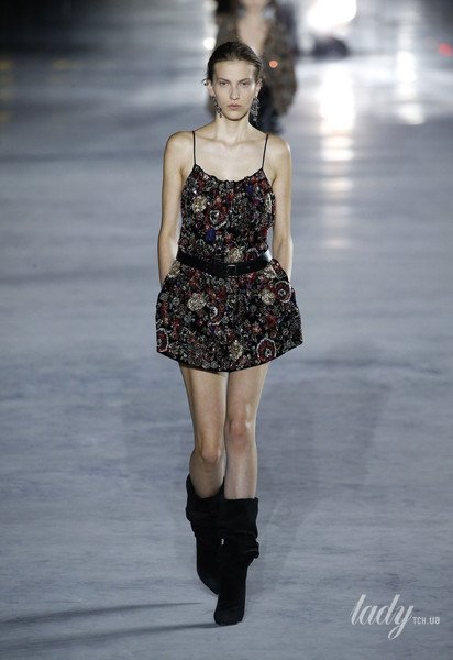 Коллекция Saint Laurent прет-а-порте сезона весна-лето 2018 / © East News