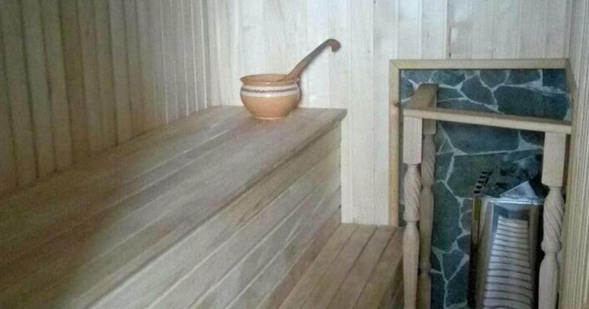 У військовому ліцеї в Чернівцях керівництво закладу облаштувало собі сауну