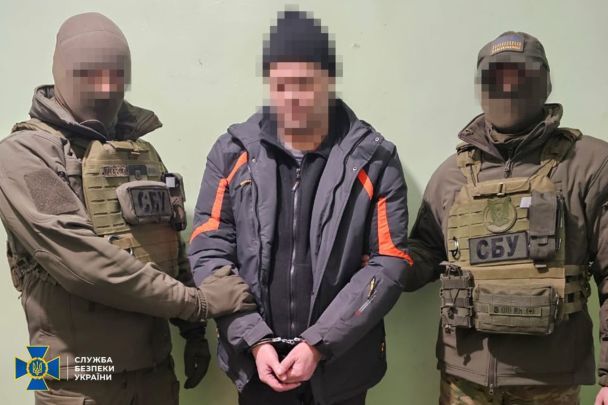 Вербовка украинцев российскими спецслужбами: разведка предупредила о новых схемах в ЕС