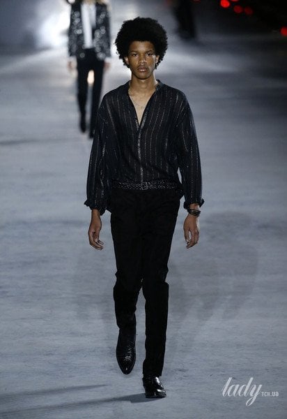 Коллекция Saint Laurent прет-а-порте сезона весна-лето 2018 / © East News