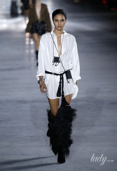 Коллекция Saint Laurent прет-а-порте сезона весна-лето 2018 / © East News