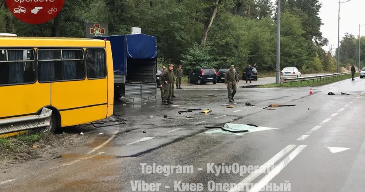 фото смертельної дтп з автобусом нацгвардії _3 / © Facebook/Киев Оперативный