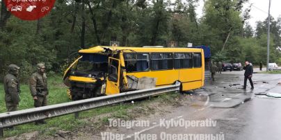 Стало известно о состоянии военных, которые пострадали в ДТП с автобусом Нацгвардии на Киевщине 