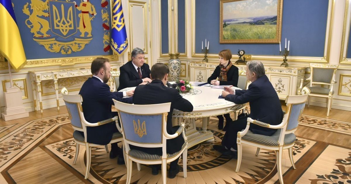 Україна подає позов до Гаазького трибуналу проти Росії - Порошенко