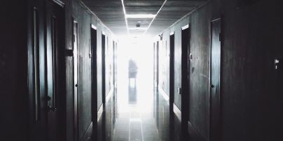 Чоловік повернувся до життя після 50 хвилин клінічної смерті: не міг залишити наречену