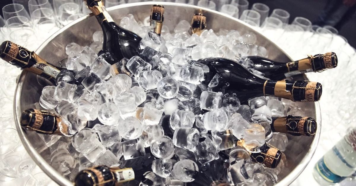 Коктейлі з шампанським на Новий рік-2026: 5 рецептів смачних напоїв