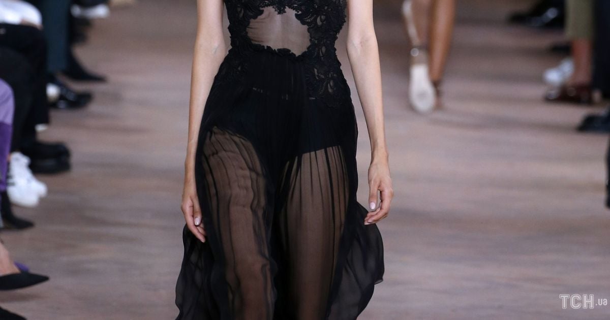 Колекція Alberta Ferretti прет-а-порте сезону весна-літо +2021 / © East News