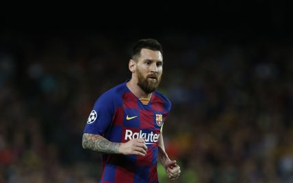 "Барселона" собирается продлить контракт с Месси - СМИ