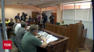 Їх вбила ракета, бо укриття було зачинене. Як просувається гучна справа у Києві?
