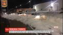 В испанском городе Сарагоса логистический центр полностью покрыло пеной