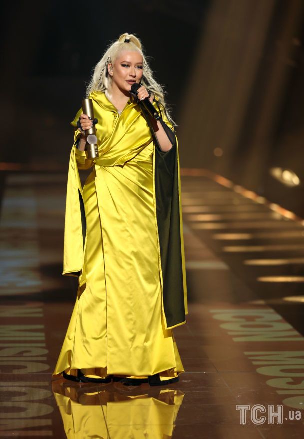 Порно ана мен сүйісу