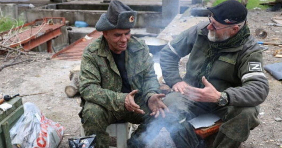 В "ЛНР" пытаются провести "всеобщую мобилизацию" и разыскивают рашистов-дезертиров - разведка