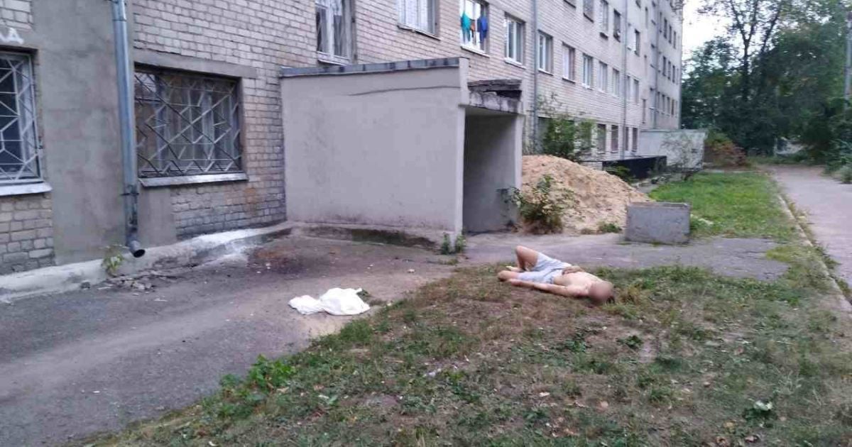 В Харькове парень покончил жизнь самоубийством, выпрыгнув с 5-го этажа