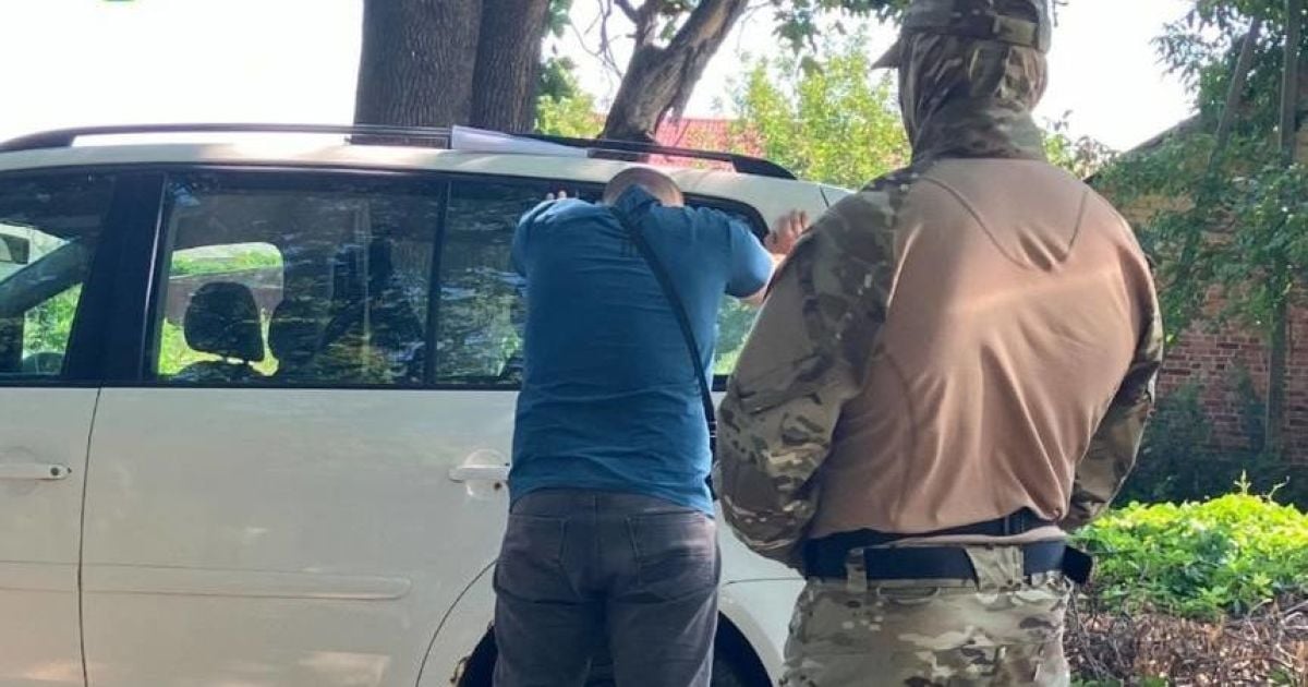 Житель Вінниччини передавав ворогу місця дислокації українських військових / Фото: Офіс генпрокурора