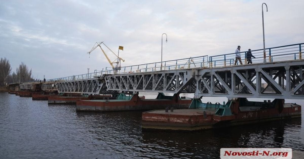 Зняв одяг і стрибнув із мосту: у Миколаєві хлопець укоротив собі віку