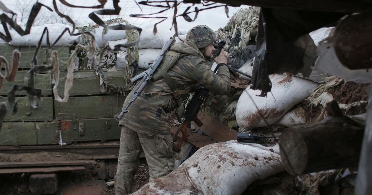 Ситуація на Донбасі. Бойовики обстріляли українських військових з кулеметів та гранатометів