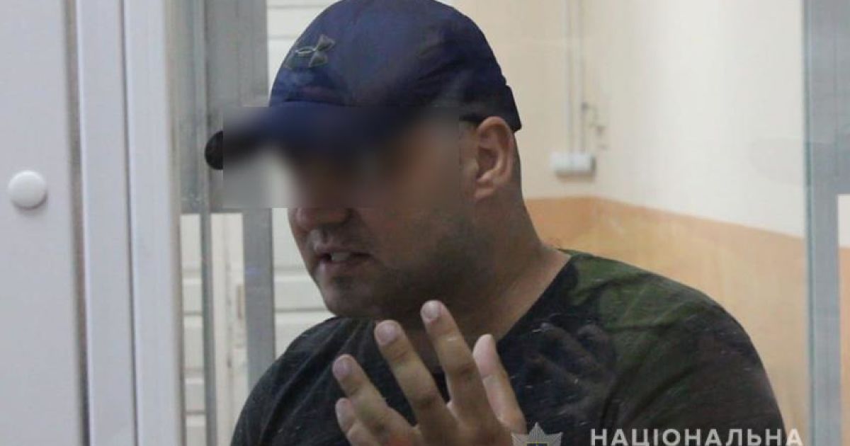 Суд избрал меру пресечения скандальному блогеру "Малышу", который избил АТОшника