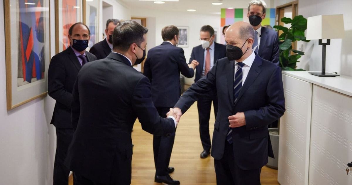 Шольц відвідає Київ та Москву: у чому причина дипломатичного візиту