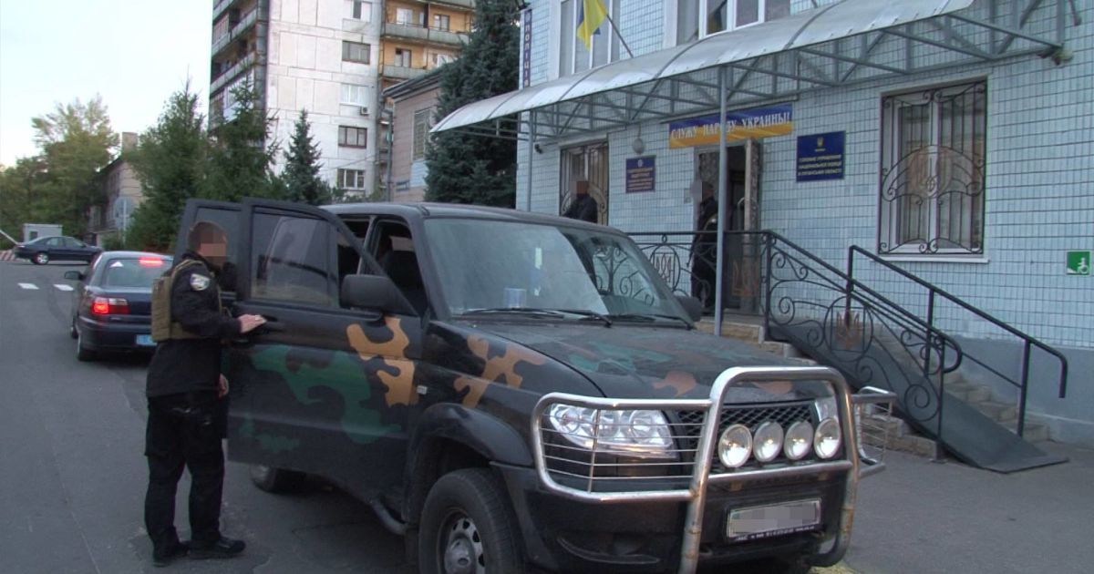 На Луганщині затримали злочинця, який тяжко поранив поліцейського_13 / © ГУ НП у Луганській області