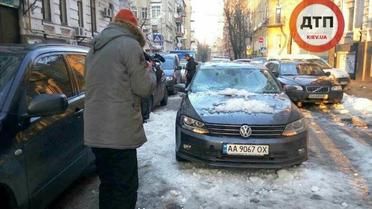 впала брила льоду київ_5 / © facebook.com/dtp.kiev.ua