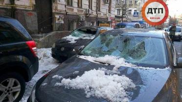 впала брила льоду київ_3 / © facebook.com/dtp.kiev.ua